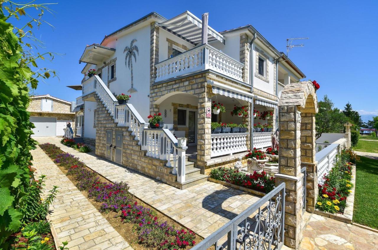 Apartments Rote Rosen 宁 外观 照片